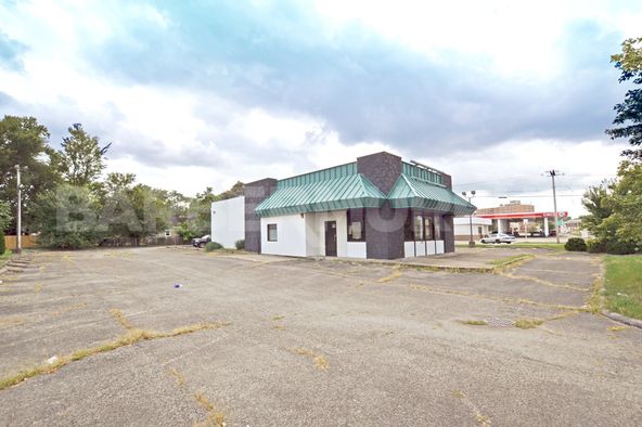 401 E Walnut St, Carbondale, IL 62901